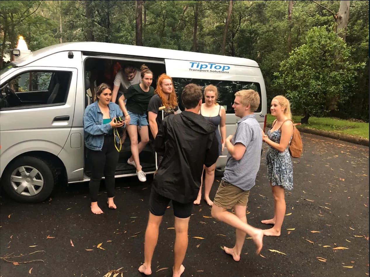 Fmaily trip with tip top transport